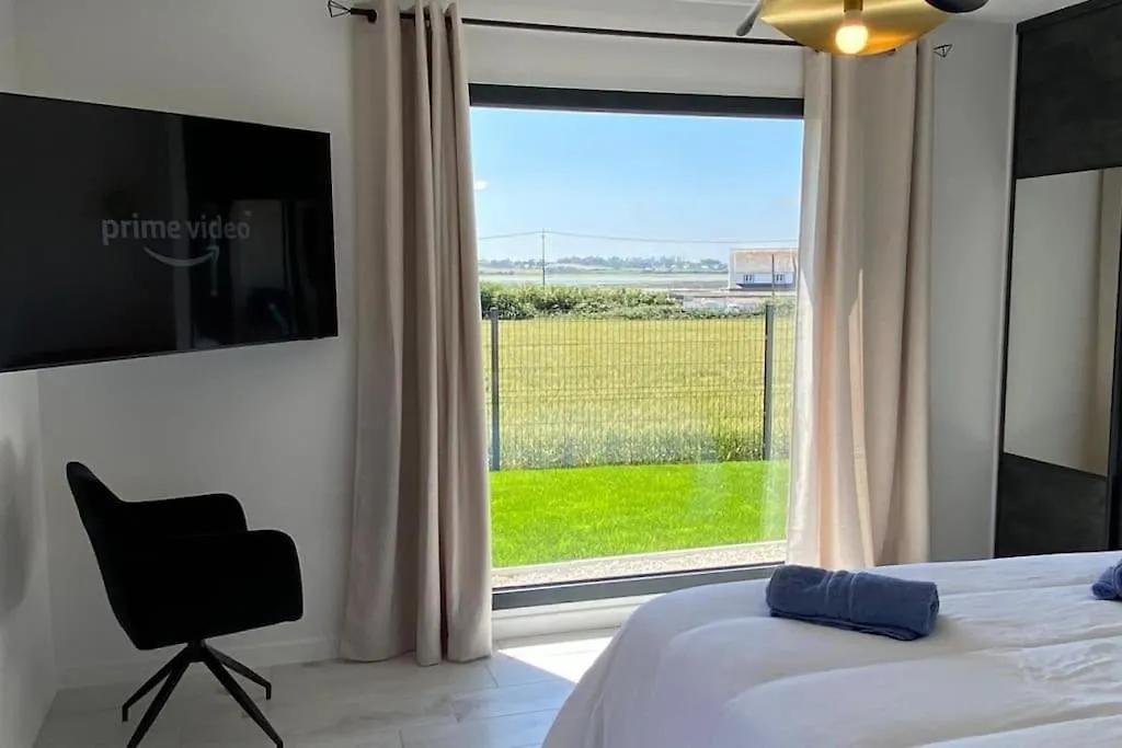 L'Escapade Marine, Villa Bord De Mer Avec Piscine 卡兰特克 0*,  法国