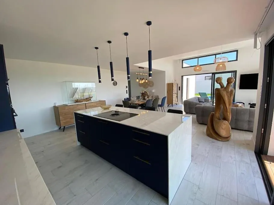L'Escapade Marine, Villa Bord De Mer Avec Piscine 卡兰特克